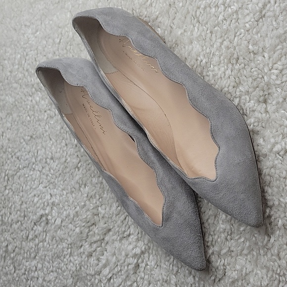 AVELLINI Cora Gray suede pointed toe flats size 39 - Picture 9 of 16